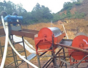 青青草狠狠干改造某磁铁矿磁选工艺流程实例